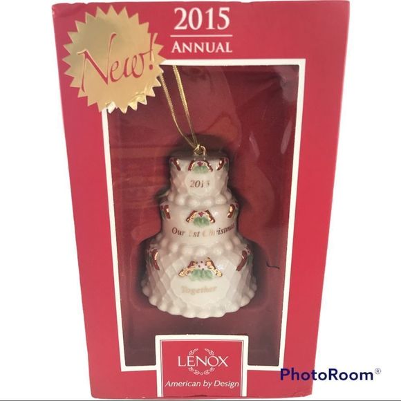 Lenox Ivory 2015 Wedding Cake 
Our First Christmas Together Hanging ornament NEW - Picture 2 of 14